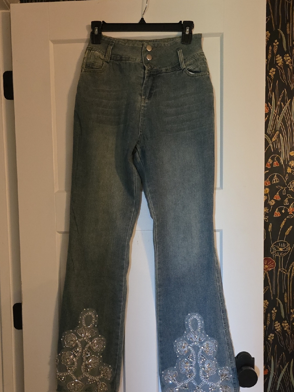 Embellished Light Blue Women's Flared Jeans